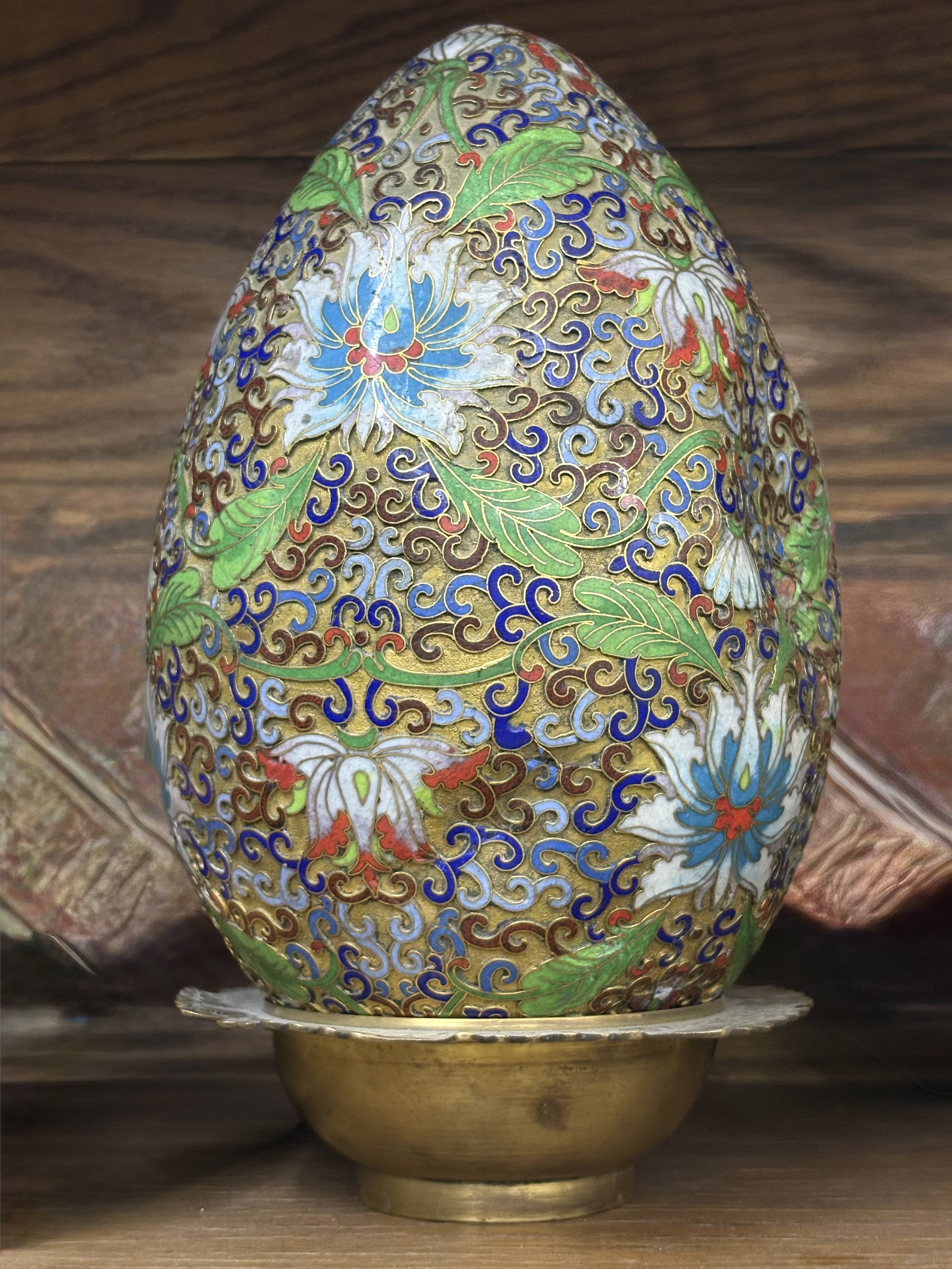بيضة زينية أنتيك بتقنية الكلوازونيه